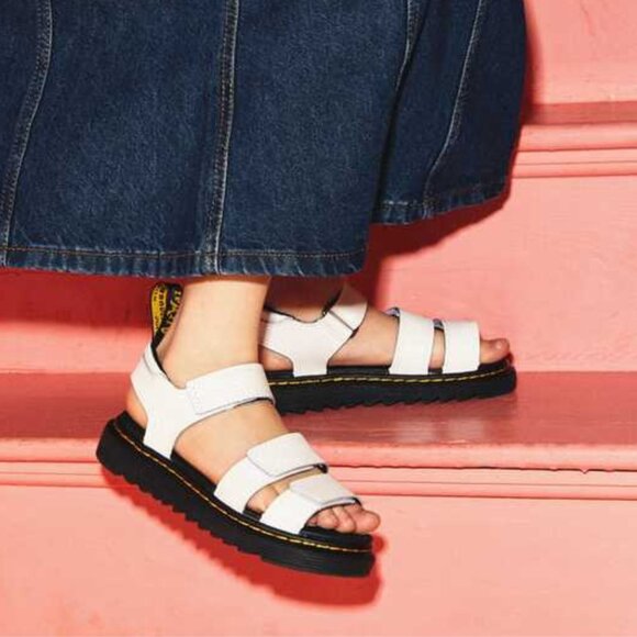 Dr. Martens Shoes Junior 13 Klaire Leather Strap Sandals White T Lamper Doc - Picture 2 of 16